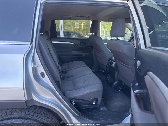 Toyota Highlander Le