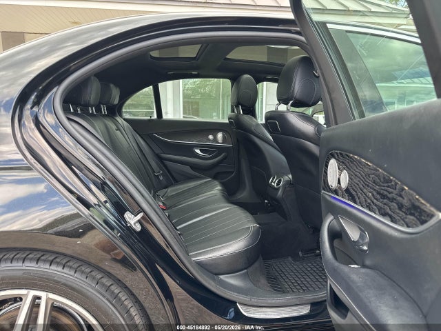 Mercedes-Benz E-Class 4matic