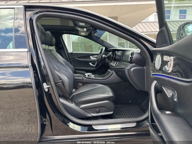 Mercedes-Benz E-Class 4matic