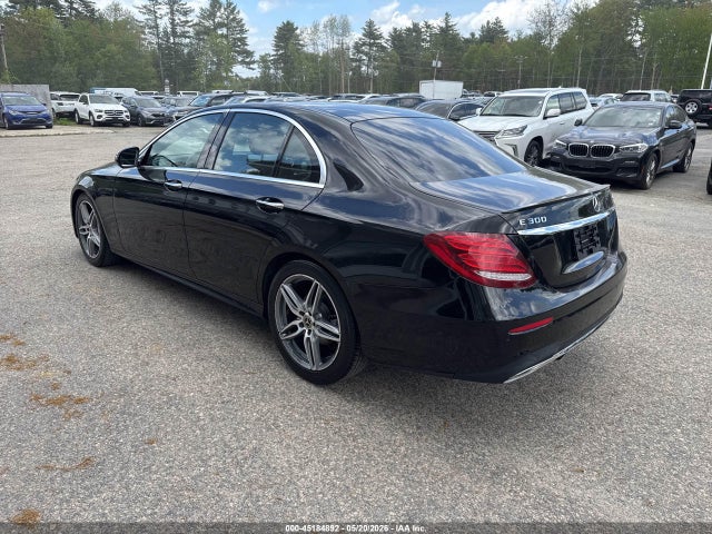 Mercedes-Benz E-Class 4matic