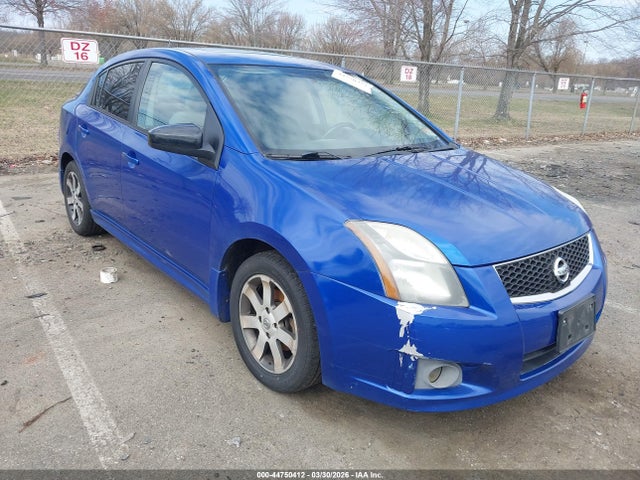 Salvage Nissan Sentra Image
