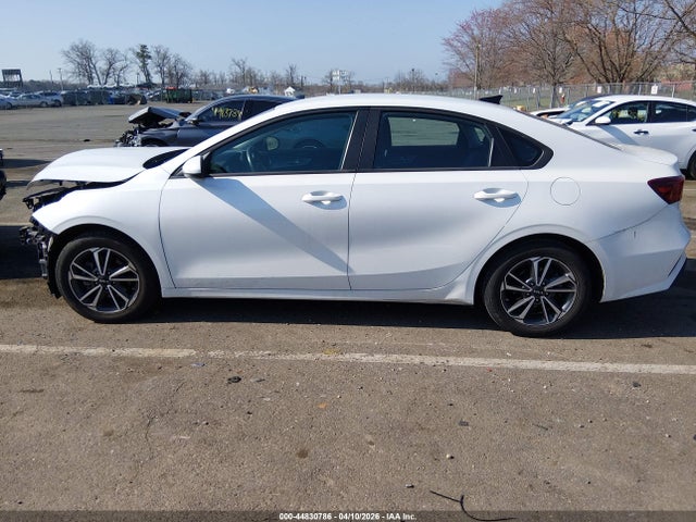 Kia Forte Lxs