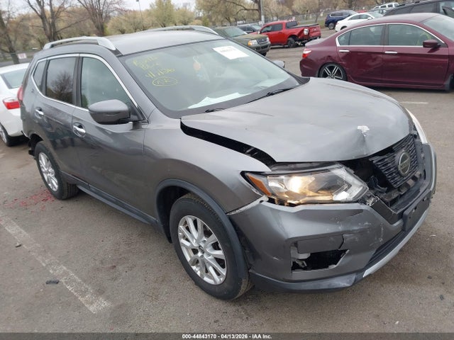 Salvage Nissan Rogue Image