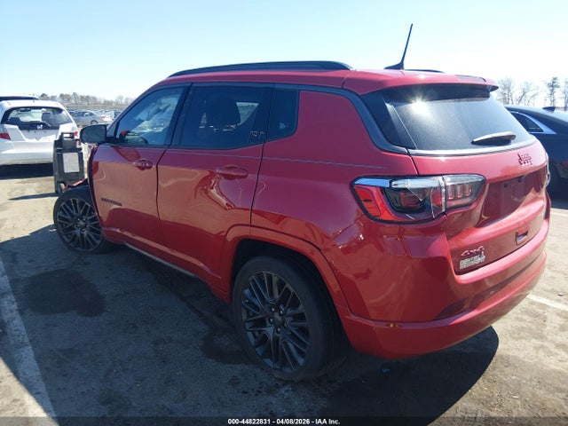 Jeep Compass (red) Edition 4x4