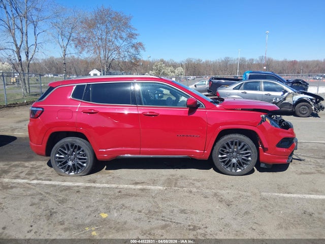Jeep Compass (red) Edition 4x4