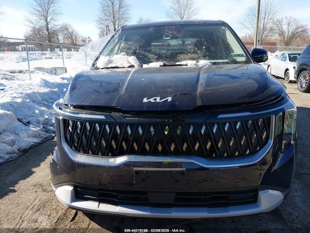 Kia Carnival Lxs