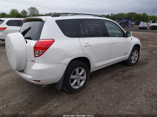 Toyota RAV4 Limited V6