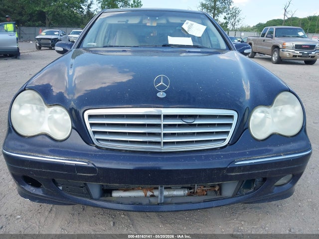Mercedes-Benz C-Class Luxury 4matic
