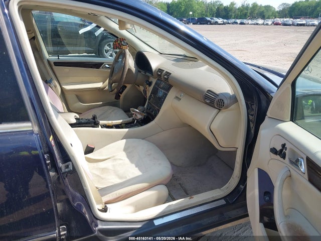 Mercedes-Benz C-Class Luxury 4matic