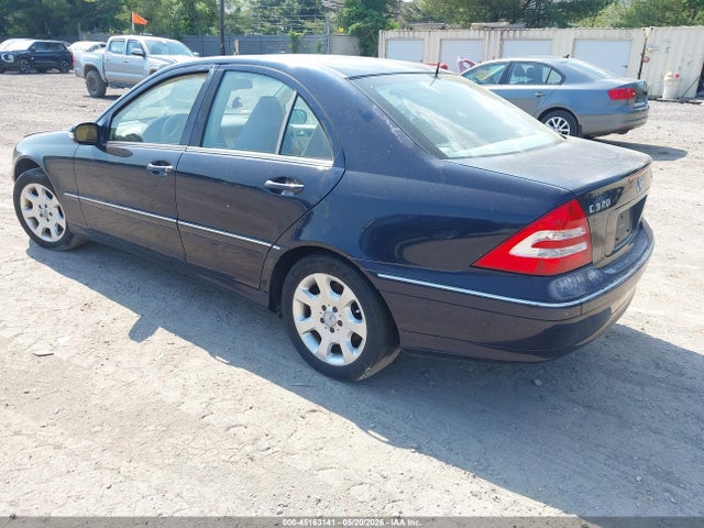 Mercedes-Benz C-Class Luxury 4matic