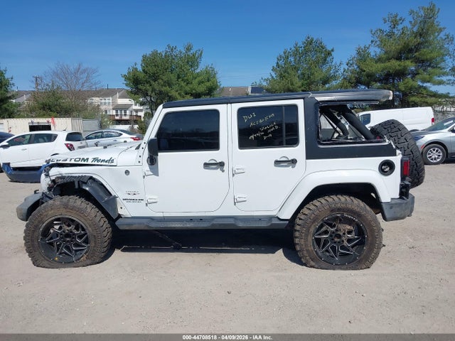 Jeep Wrangler Sahara 4x4