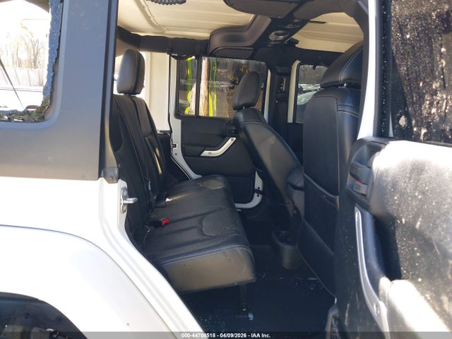 Jeep Wrangler Sahara 4x4