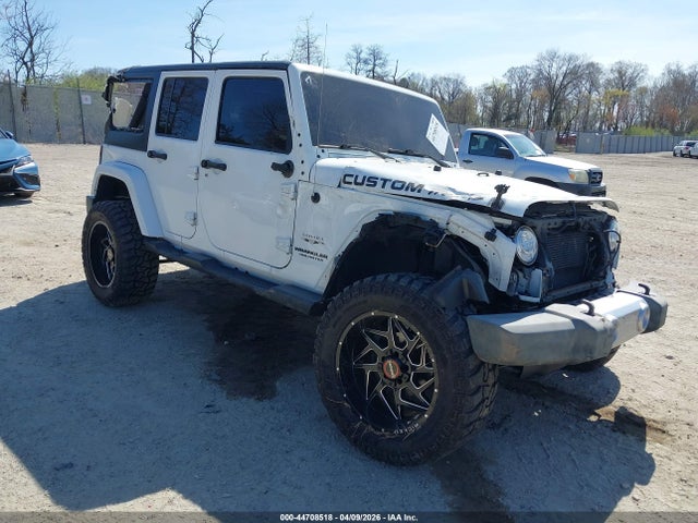 Salvage Jeep Wrangler Image