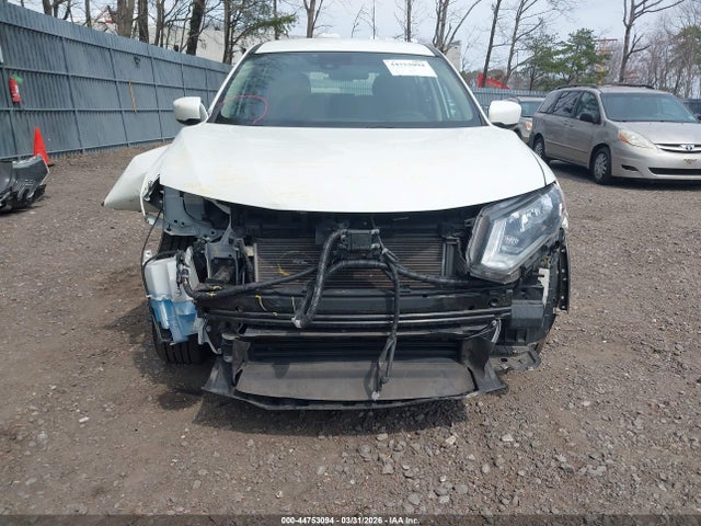Nissan Rogue S Intelligent Awd