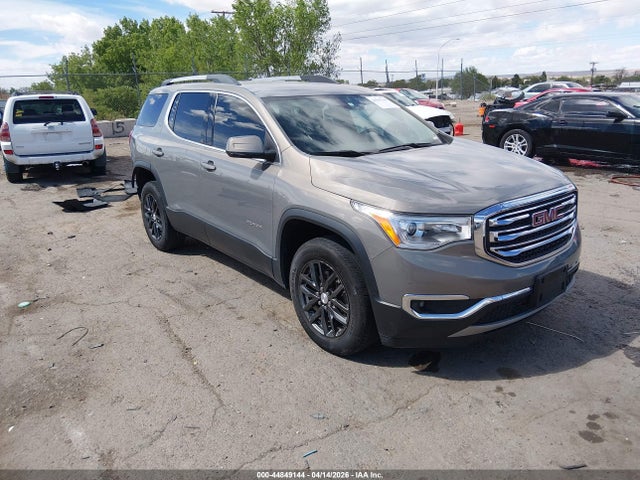 Salvage GMC Acadia Image