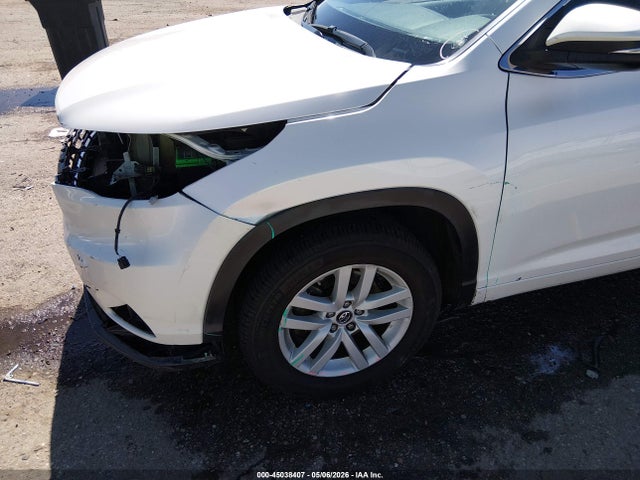 Toyota Highlander Le V6