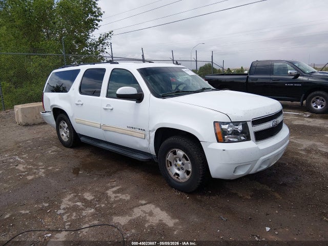 Salvage Chevrolet Suburban 1500 Image