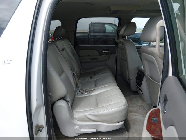 Chevrolet Suburban 1500 Lt1