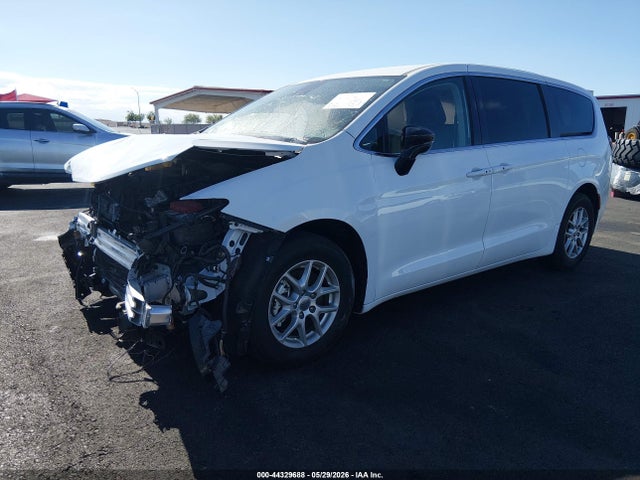 Chrysler Pacifica Touring L