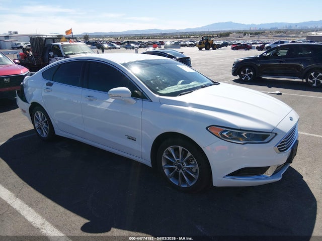 Salvage Ford Fusion Image