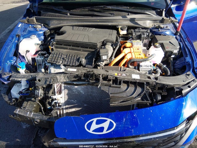 Hyundai ELANTRA Limited