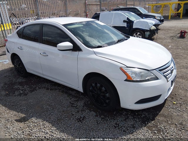 Salvage Nissan Sentra Image