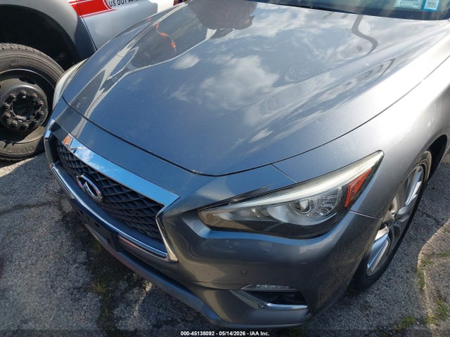 INFINITI Q50 3.0t Luxe