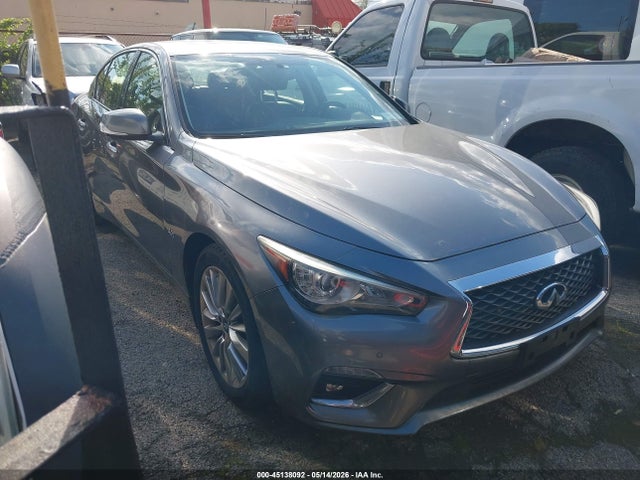 Salvage INFINITI Q50 Image