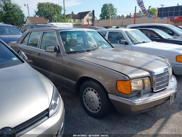 Salvage Mercedes-Benz 420 Image