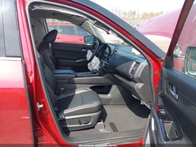 Nissan Pathfinder Sl 2wd