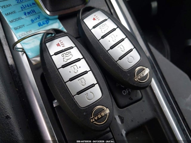 Nissan Pathfinder Sl 2wd
