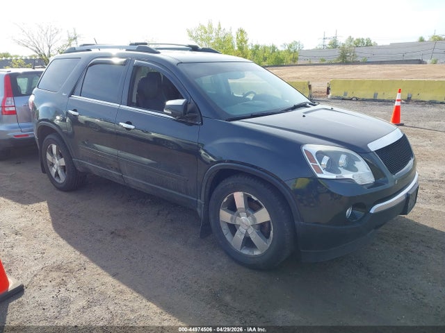 Salvage GMC Acadia Image
