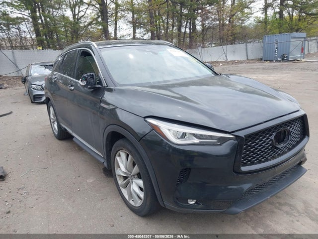 Salvage INFINITI Qx Image