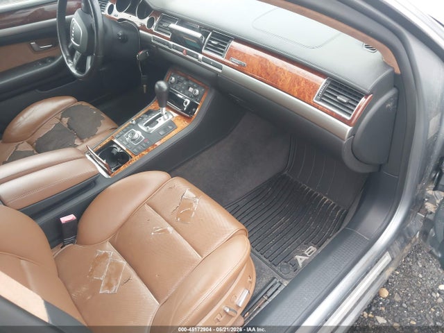Audi A8 4.2