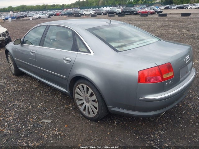 Audi A8 4.2