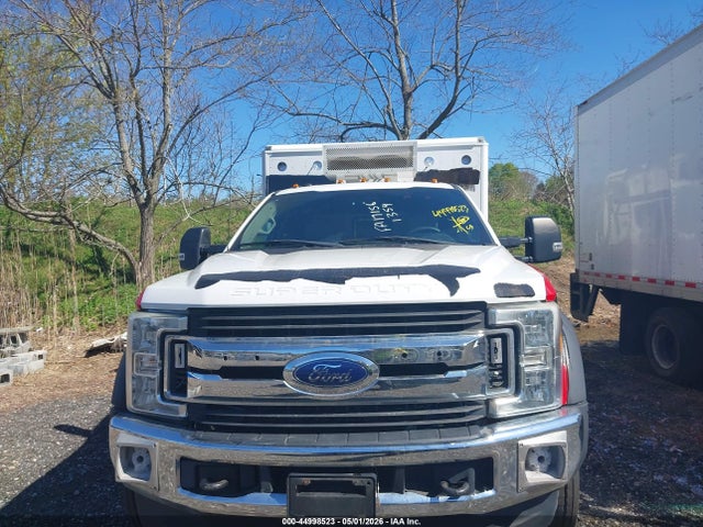 Ford F-550 Xlt