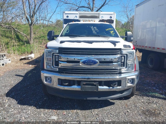 Ford F-550 Xlt