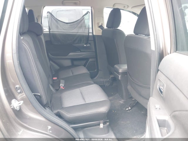 Mitsubishi Outlander Es