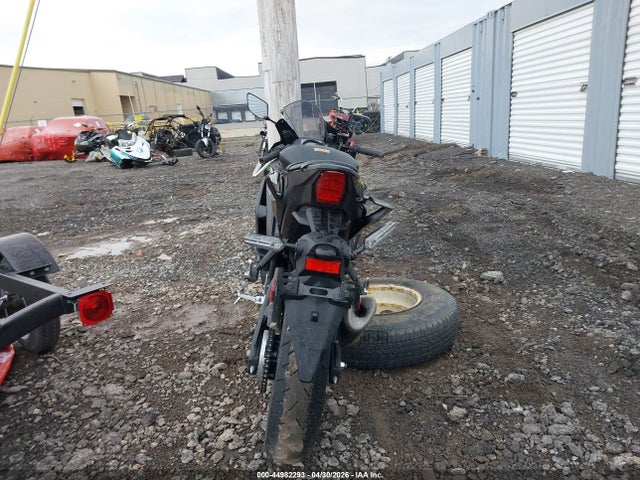 Yamaha Yfz320 A