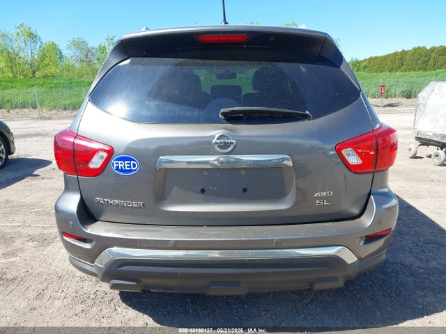 Nissan Pathfinder Sl