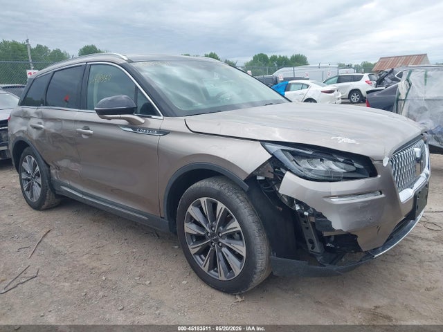 Salvage Lincoln Corsair Image