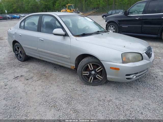Salvage Hyundai ELANTRA Image