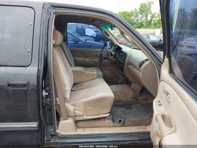Toyota Tundra Sr5 V8