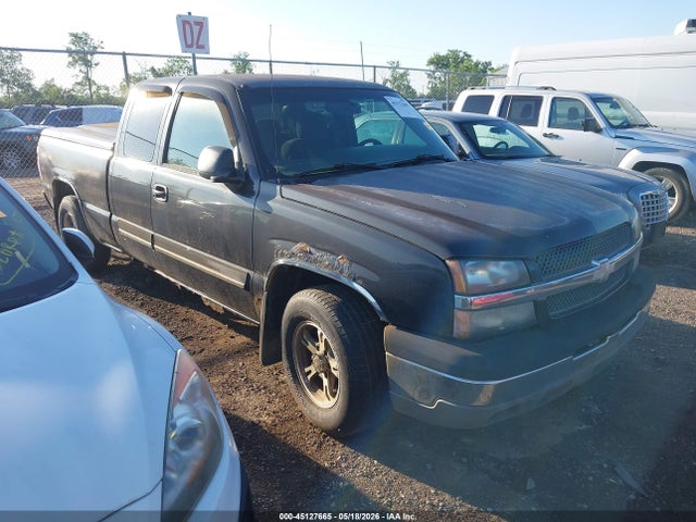Salvage Chevrolet Silverado 1500 Image