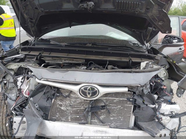 Toyota Highlander L