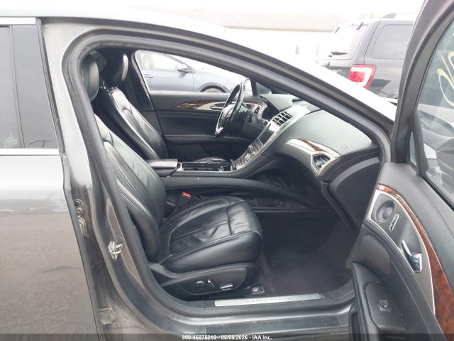 Lincoln MKZ Reserve