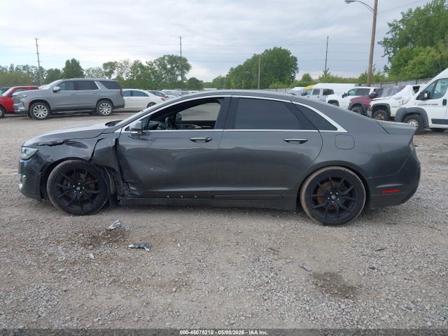 Lincoln MKZ Reserve