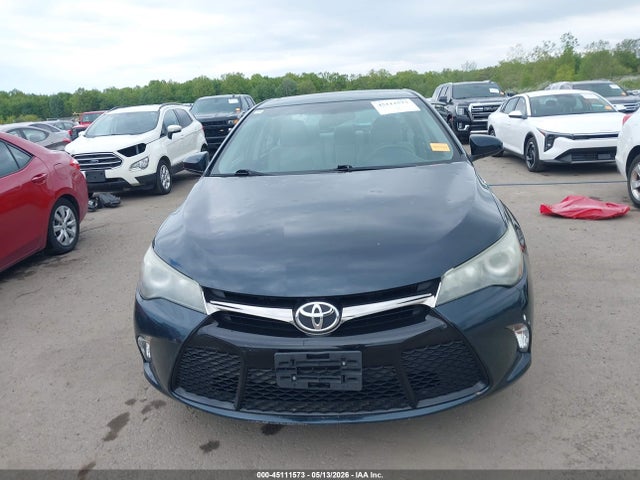 Toyota Camry Se