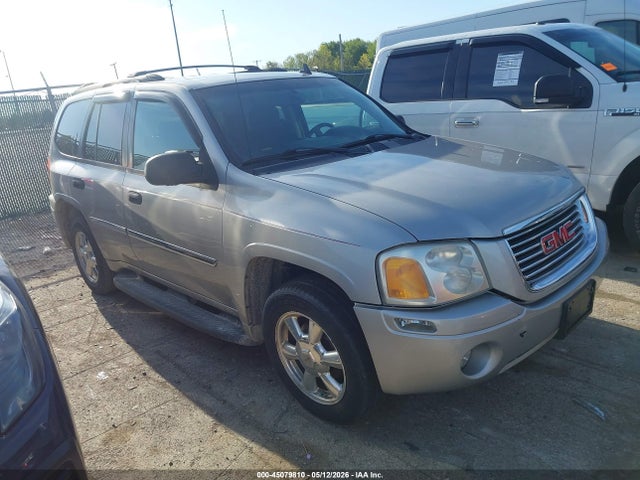 Salvage GMC Envoy Image