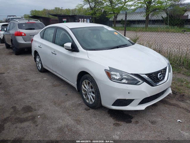Salvage Nissan Sentra Image